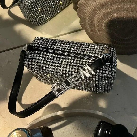Alexander Wang ハンドバッグ ラグジュアリー エレガント 華やか Alexander Wang - アレキサンダーワン チェーン ショルダー